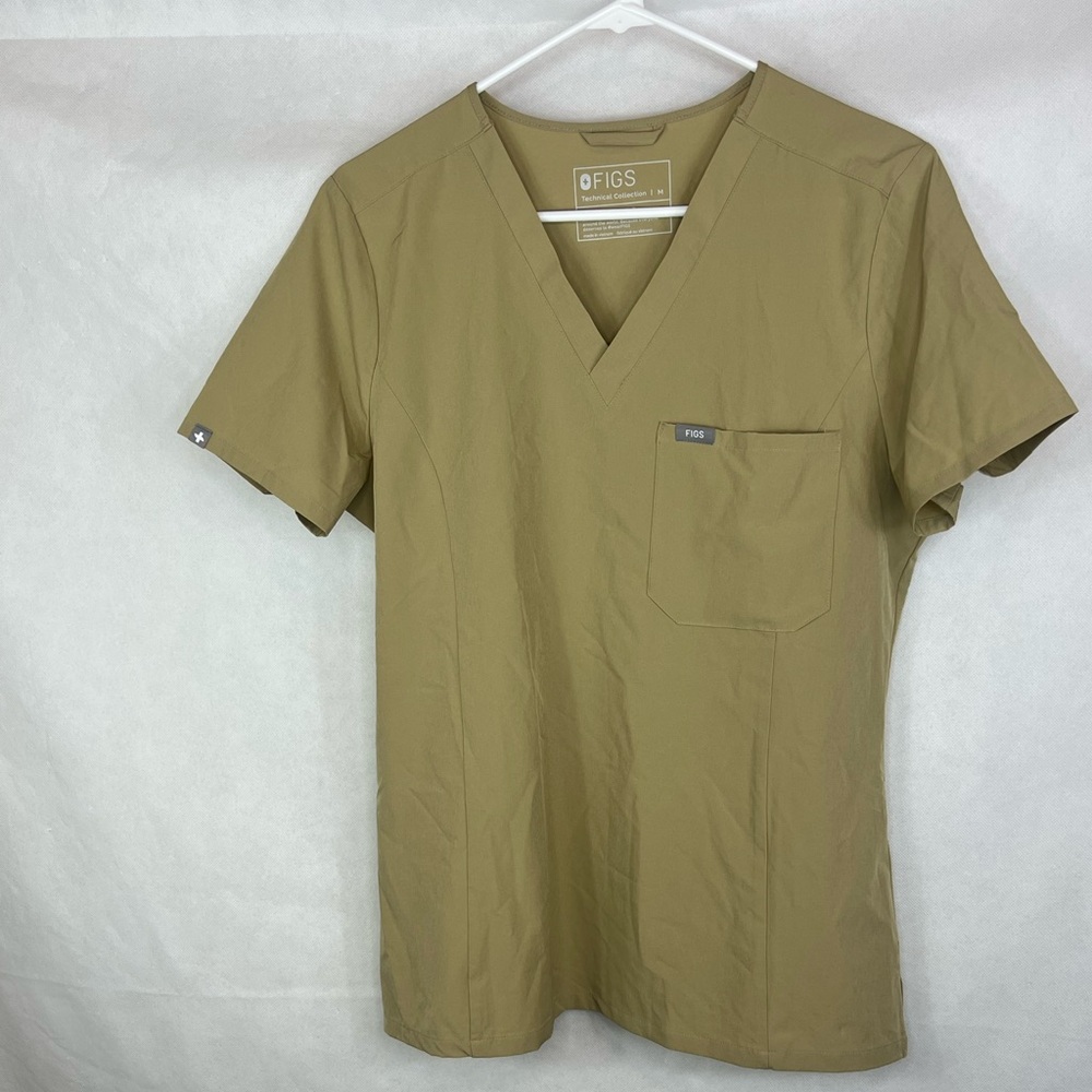 Figs Women’s Technical Scrub Top Tan Nude Size Medium